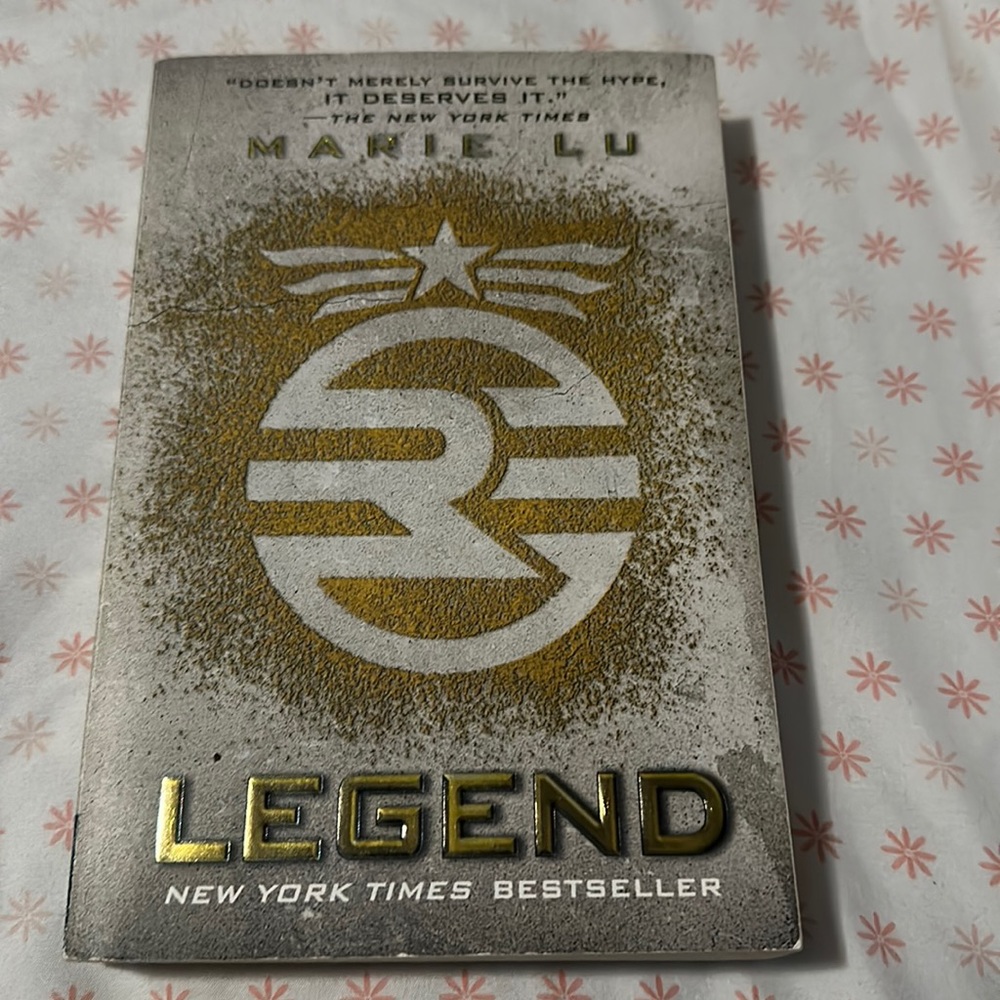 Legend by Marie Lu
